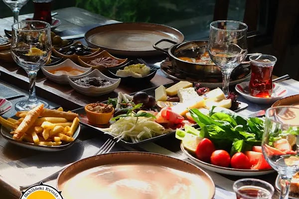 ALADAĞ RESTAURANT MANGALBAŞI - Resim 3
