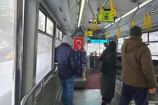 İett Gardenya Durağı - Resim 4