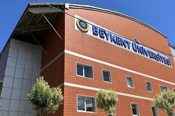 İstanbul Beykent Üniversitesi - Resim 2