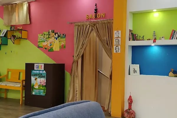 Gülse Çocuk Tiyatrosu - Resim 2