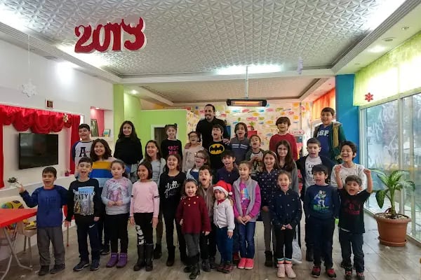 Gülse Çocuk Tiyatrosu - Resim 17