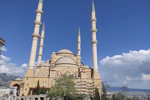 Abdülhamid Han Camii - Resim 1
