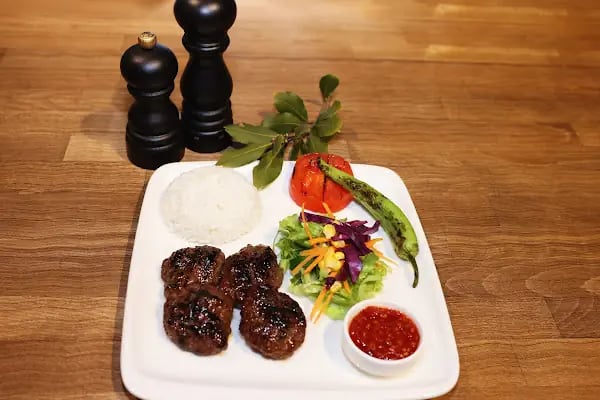 Bahçeli Et&amp;Balık Restaurant - Resim 6