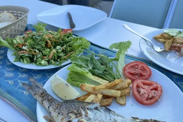Mavi Ay Cafe - Resim 2