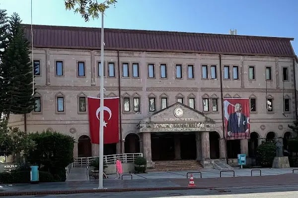 T.C. Alanya Belediyesi Tiyatro Müdürlüğü Kültür Merkezi - Resim 16