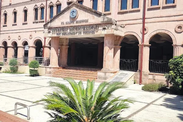 T.C. Alanya Belediyesi Tiyatro Müdürlüğü Kültür Merkezi - Resim 1