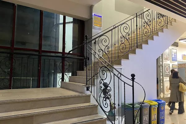 T.C. Alanya Belediyesi Tiyatro Müdürlüğü Kültür Merkezi - Resim 7
