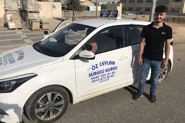 ÖZEL ÖZ CEYLAN SÜRÜCÜ KURSU - Resim 2