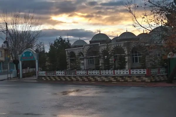 Çoğulhan Merkez Camii - Resim 5