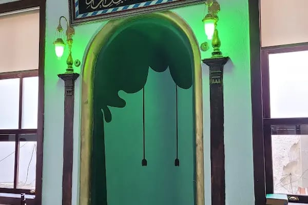Orta Cami - Resim 16
