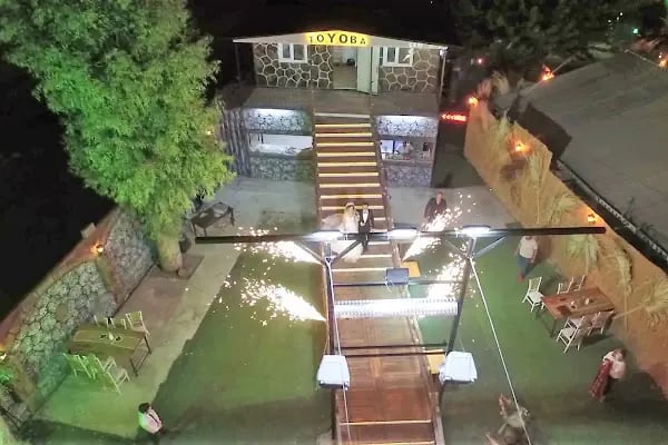Toy Han Bizim Bahçe Bayraklı - Resim 19