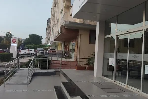 Özel Bergama Dental Ağız Diş Sağlığı Polikliniği - Resim 1