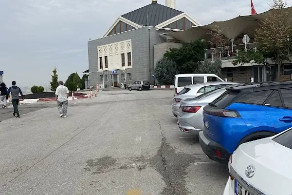 Karşıyaka Mezarlığı - Resim 14