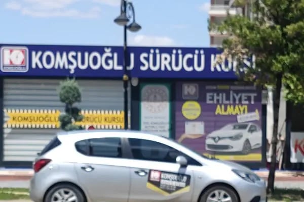 Komşuoğlu Sürücü Kursu - Resim 2