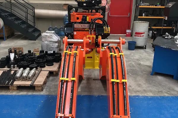 SADIKOĞLU MAKİNE İNŞAAT PLASTİK KAĞIT SAN. TİC. LTD. ŞTİ. - Resim 7