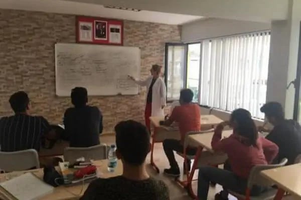 VIP Özel Esin Çalışkan Eğitim Kurumları - Resim 8