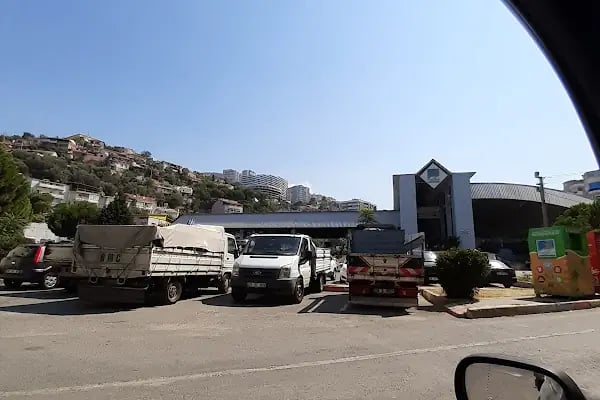 T.C. Narlıdere Belediyesi Pazar Yeri ve Semt Spor Tesisi - Resim 10