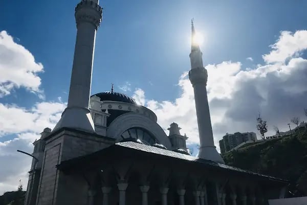 Niyaziye Cami - Resim 1