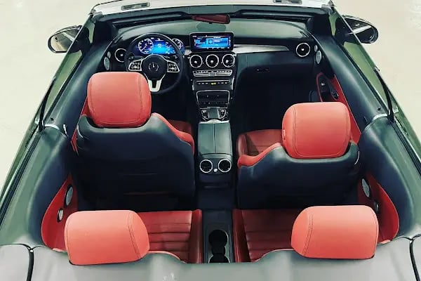ROYAL LUXURY CAR RENTAL - Resim 16