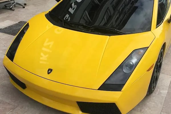 ROYAL LUXURY CAR RENTAL - Resim 6