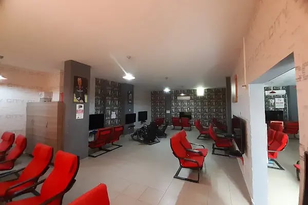 Takıntı Cafe &amp; Bistro - Resim 4