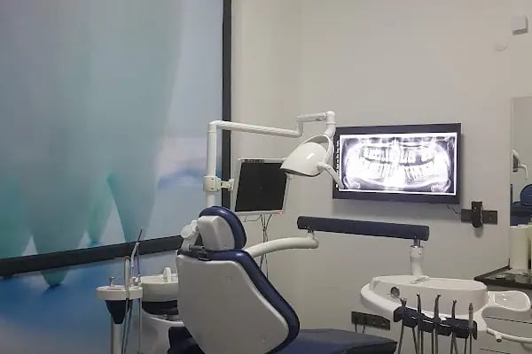 Nehir Ağız Ve Diş Sağlığı Polikliniği - Resim 17