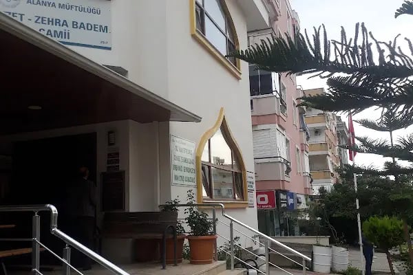 İzzet - Zehra Badem Cami - Resim 14