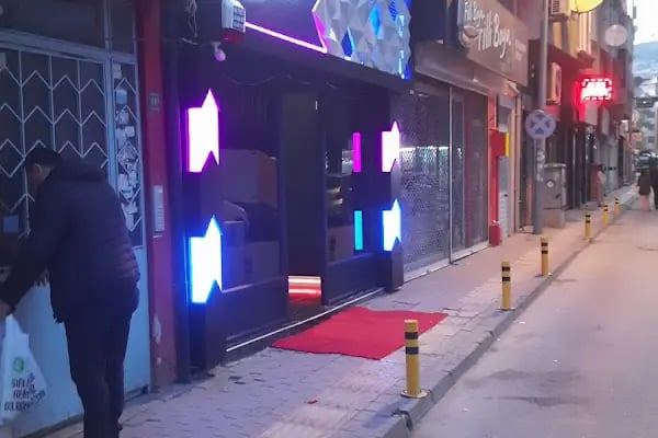 İzzet Kaptan Boya İnşaat Hırdavat - Resim 3