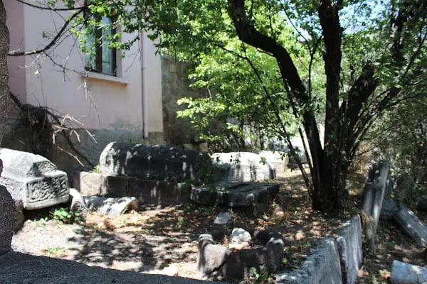 Kırlar( Kadılar) Mezarlığı - Resim 17