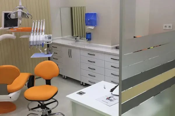 Özel Avcılar Avrasya Ağız ve Diş Sağlığı Polikliniği - Resim 12