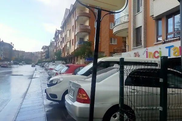 Çaldıran Mahallesi Muhtarlığı - Resim 1