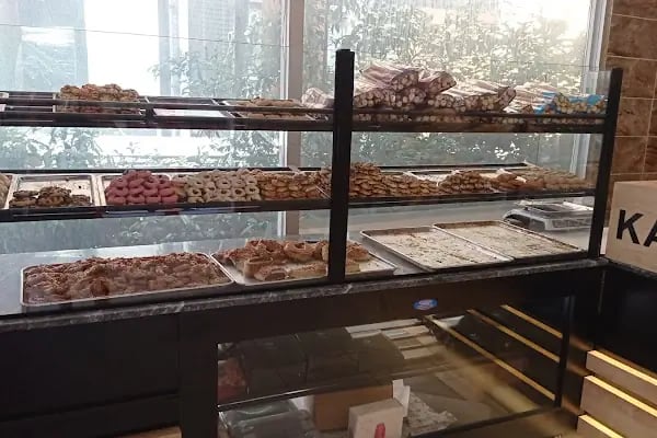 ÜÇ KARDEŞLER FIRIN Unlu Mamülleri - Resim 2