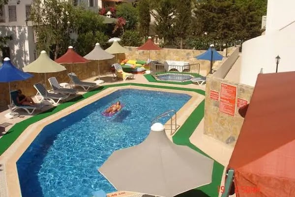Lemon Tree Apart Otel - Resim 7