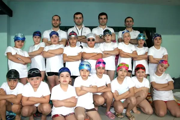 Akademi Yüzme Okulu - Resim 15