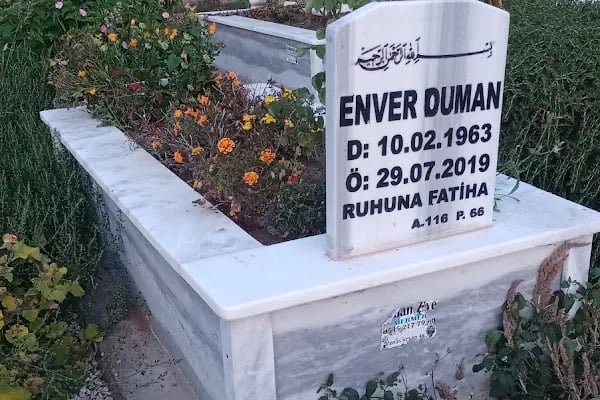 Gemlik Yeni Mezarlık - Resim 7