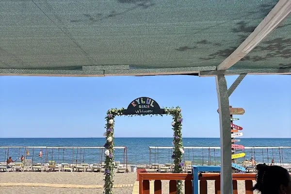 Deniz Beach Cafe(Alice Beach Park) - Resim 10