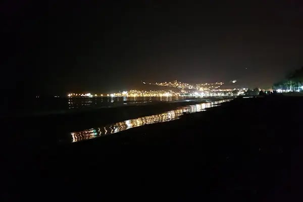 Deniz Beach Cafe(Alice Beach Park) - Resim 15