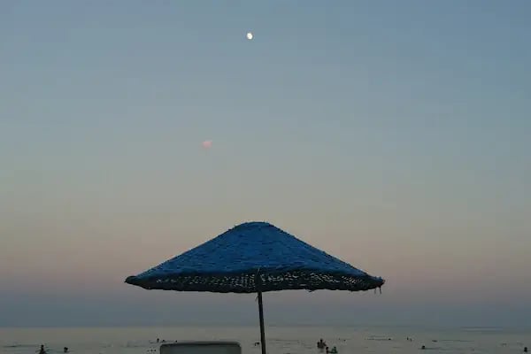 Deniz Beach Cafe(Alice Beach Park) - Resim 9