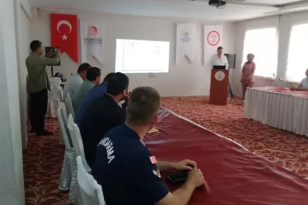 Imamoglu Ogretmenevi - Resim 19