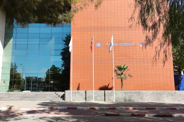 Ege Üniversitesi - Resim 10