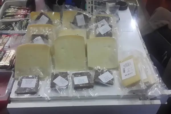 İstanbulkart Akbil Dolum Bayii Emir Market - Resim 6