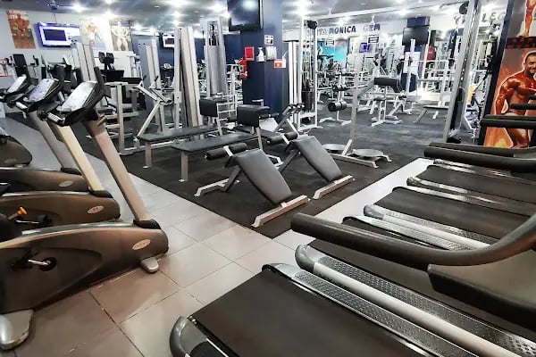 Santa Monica GYM - Güneşli - Resim 1