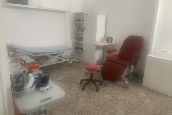 Dr Arif YAVUZ AKSOY Klinik - Resim 3