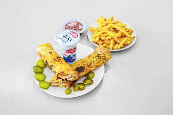 Eylül Döner - Resim 4