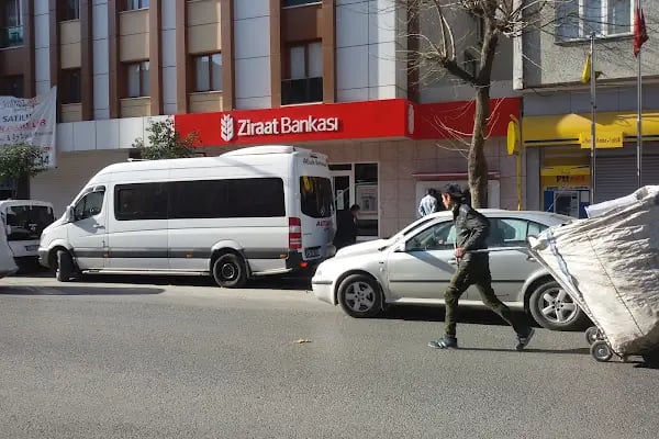 Ziraat Bankası Osmangazi Caddesi-Bağcılar/İstanbul Şubesi - Resim 3
