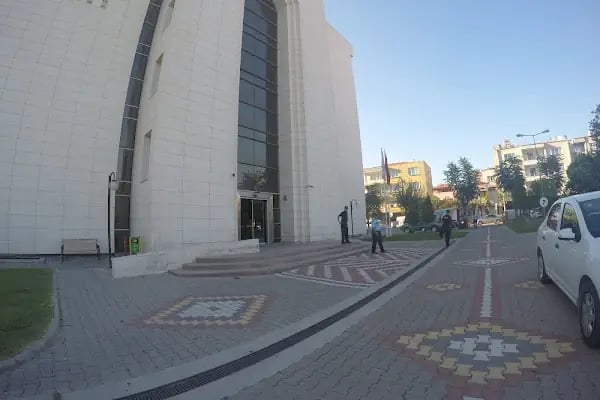 Akhisar Adliye Sarayı - Resim 2