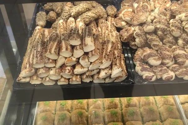 Firuze Pastaneleri Metropol Şubesi - Resim 11