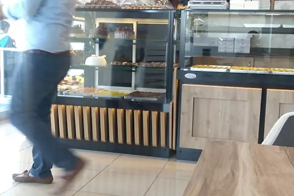 Firuze Pastaneleri Metropol Şubesi - Resim 18