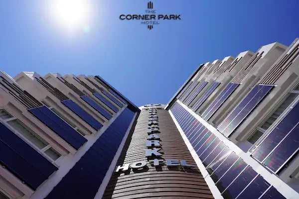 The Corner Park Hotel - Resim 18