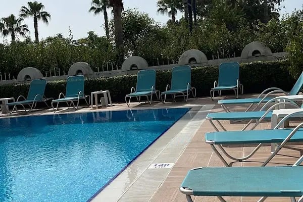 The Corner Park Hotel - Resim 3